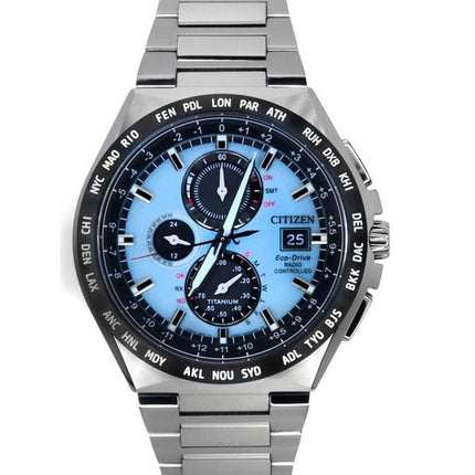 Citizen Eco-Drive radiostyret GMT kronograf Super Titanium lyseblå skive AT8238-84M 100M herreur