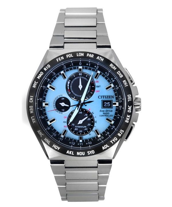 Citizen Eco-Drive radiostyret GMT kronograf Super Titanium lyseblå skive AT8238-84M 100M herreur