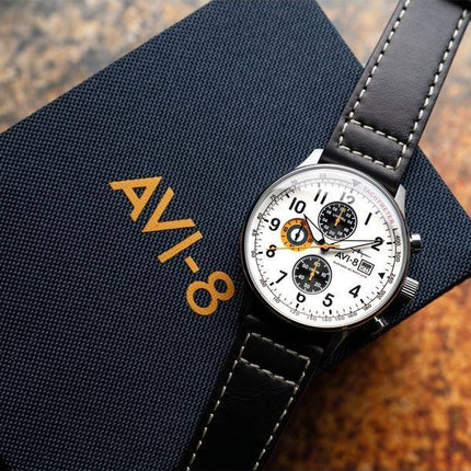 AVI-8 Hawker Hurricane Classic Chronograph Imperial War Museums Edition White Dial Quartz AV-4011-1E herreur