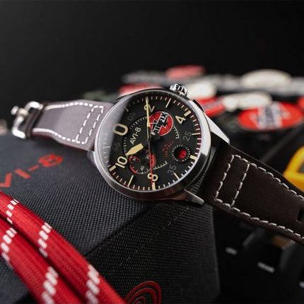 AVI-8 Spitfire Lock Chronograph Airfix Edition Raven Black Dial Quartz AV-4089-09 herreur