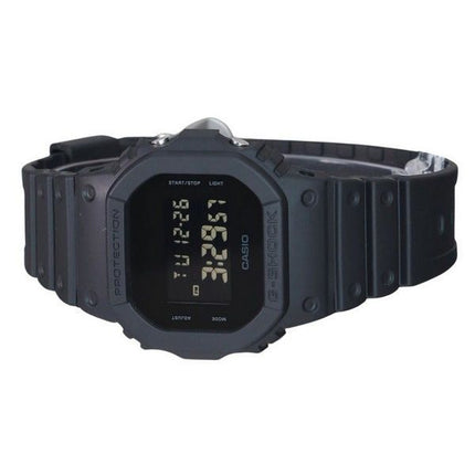 Casio G-Shock Digital Resin Rem Quartz DW-5600UBB-1 200M herreur