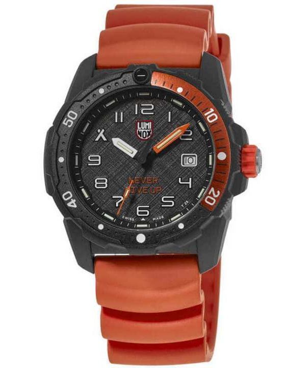 Luminox Bear Grylls Survival Giv aldrig Op Limited Edition Black Dial Quartz Diver's XB.3729.NGU 200M herreur