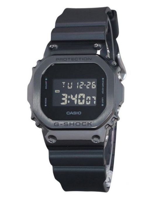 Casio G-Shock Digital Metal Bezel Resin Rem Quartz GM-5600UB-1 200M herreur